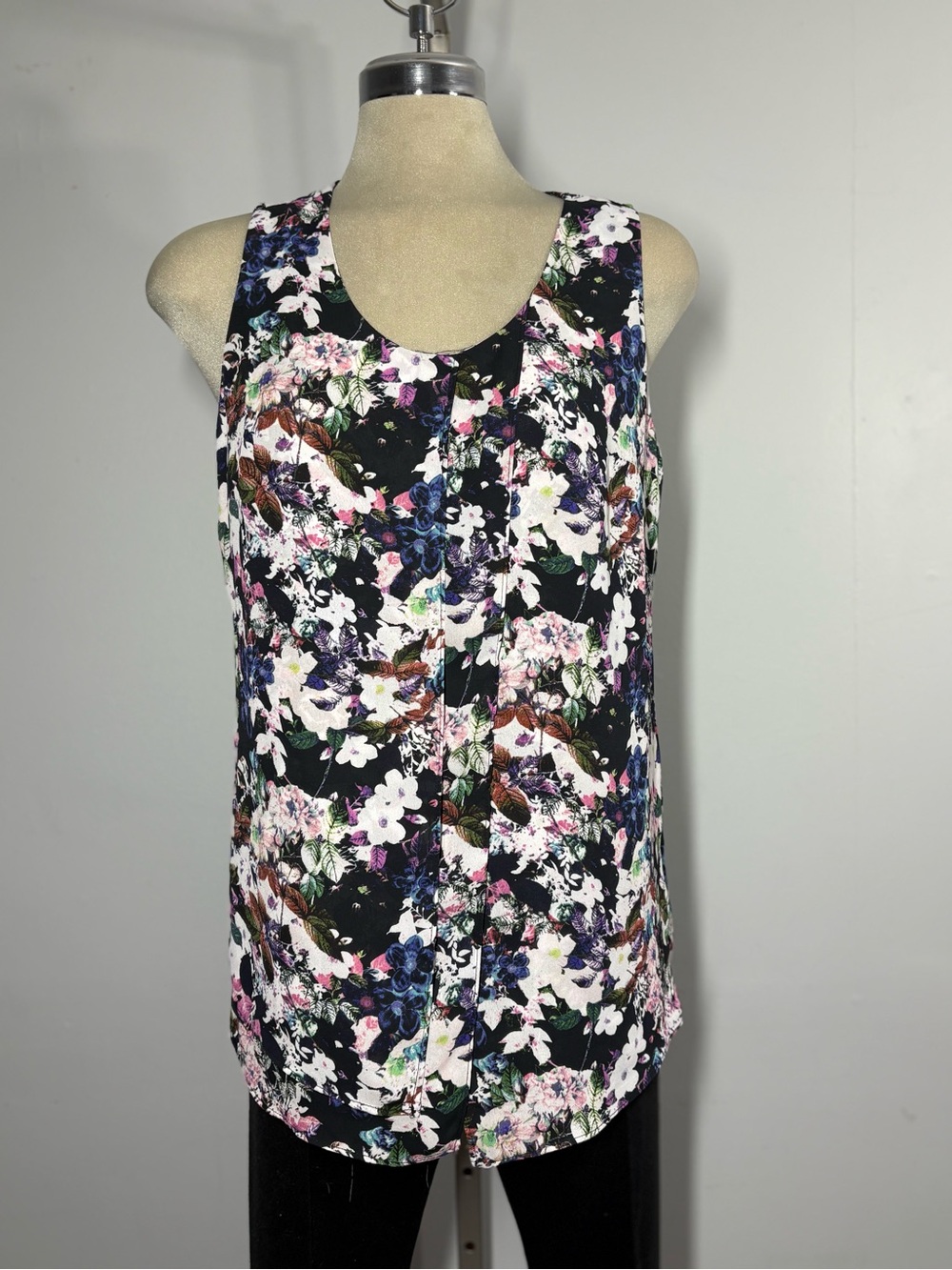 Metaphor Black Floral Scoop Neck Camisole